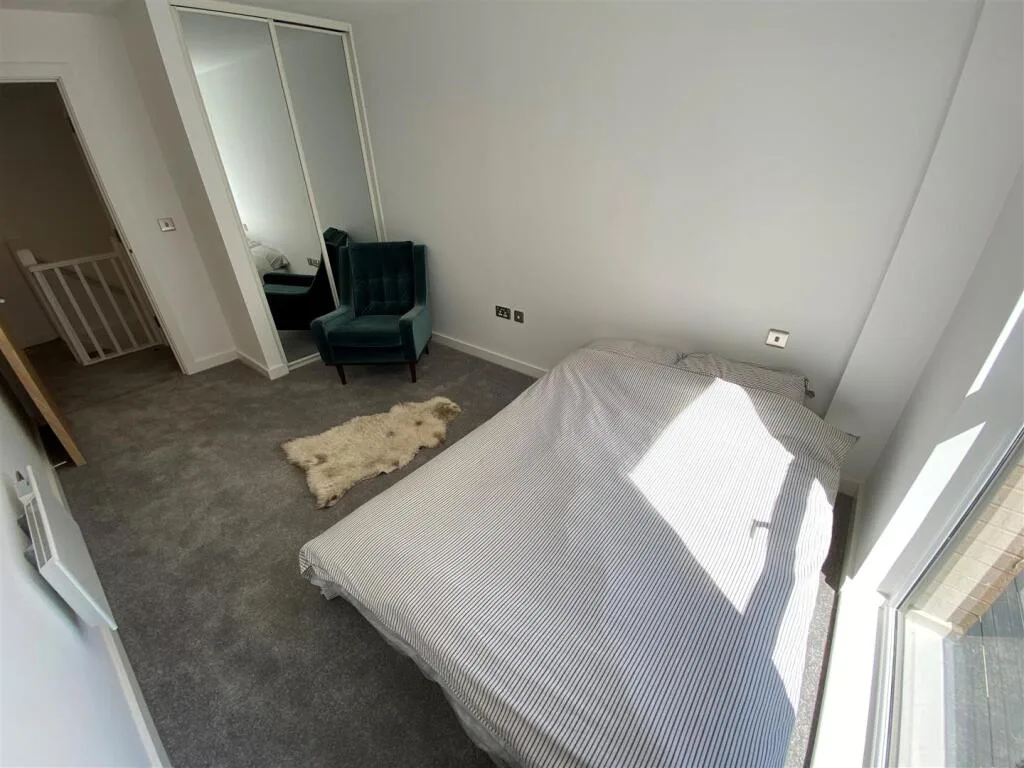 2 bedroom duplex for rent