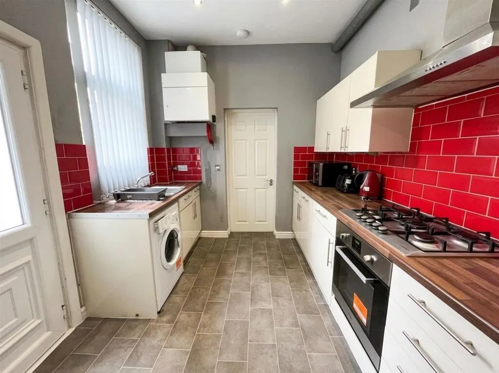 1 bedroom house of multiple occupation for rent