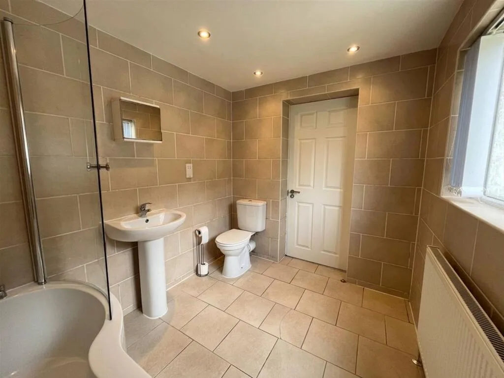1 bedroom house of multiple occupation for rent