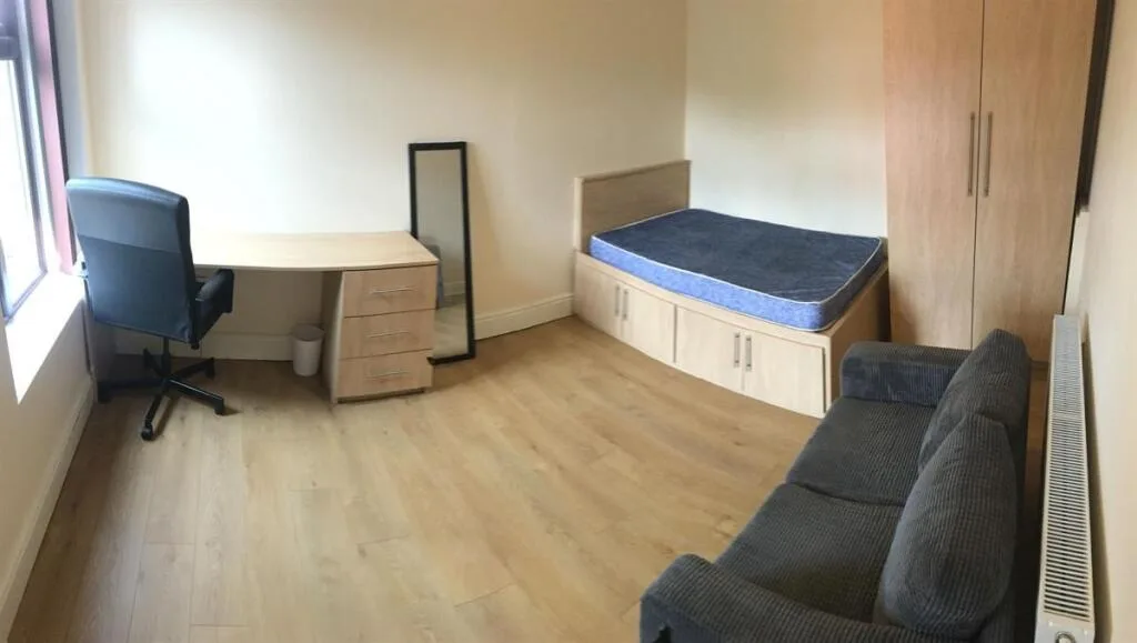 5 bedroom house for rent