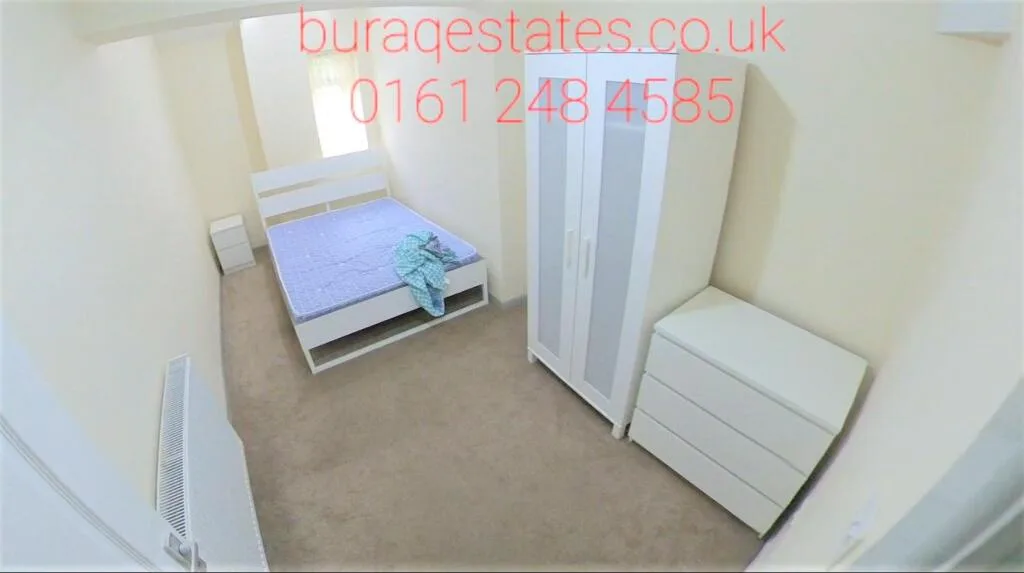 4 bedroom semi-detached house for rent