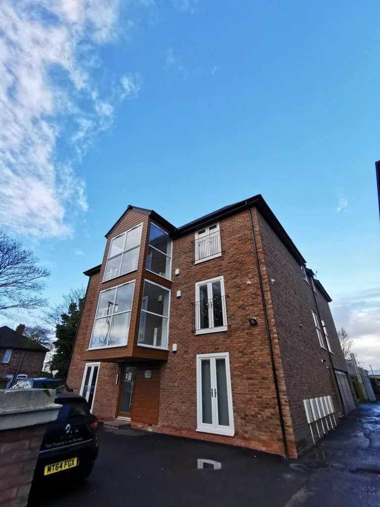 4 bedroom apartment for rent