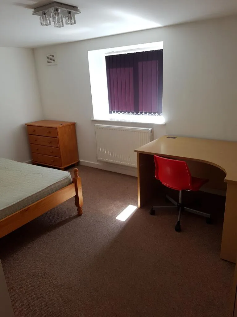 4 bedroom apartment for rent