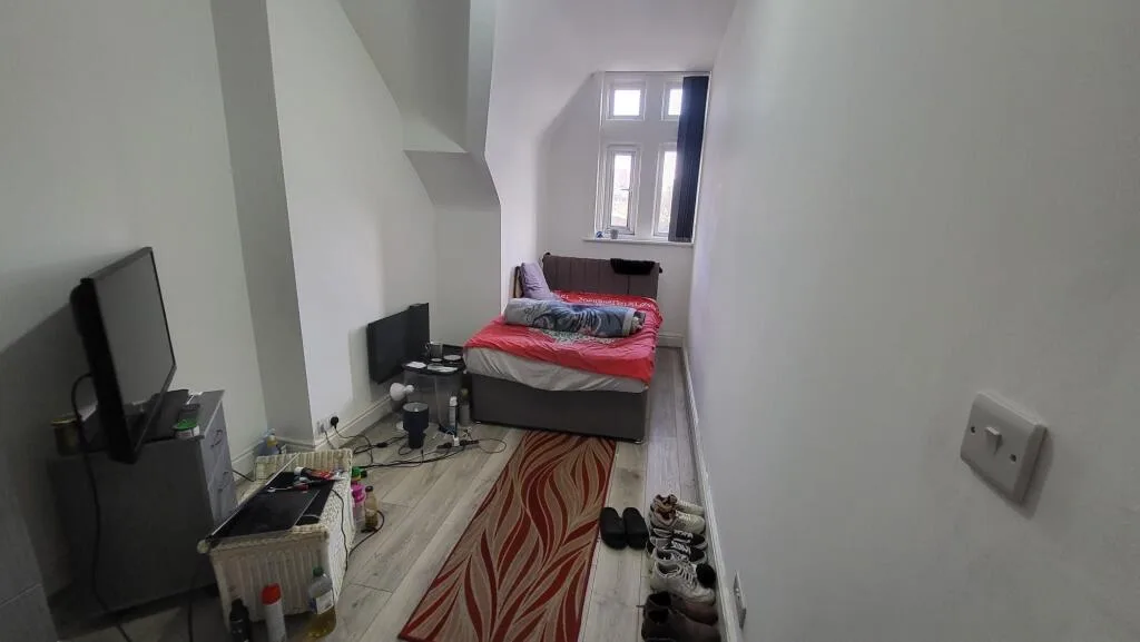 5 bedroom house for rent