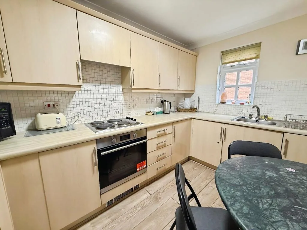 2 bedroom flat for rent