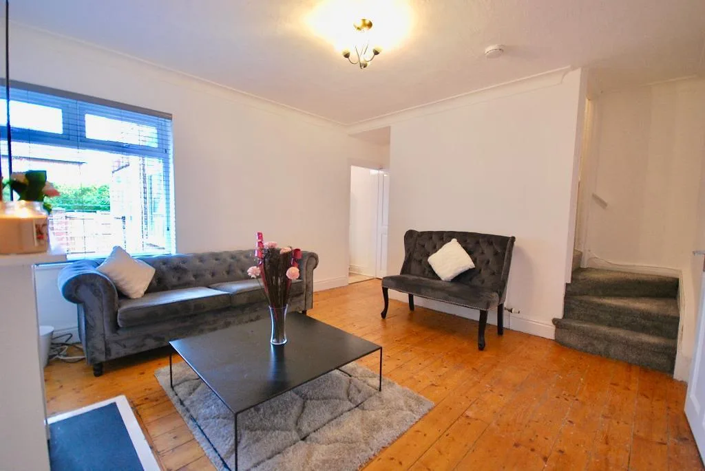 4 bedroom terraced house for rent