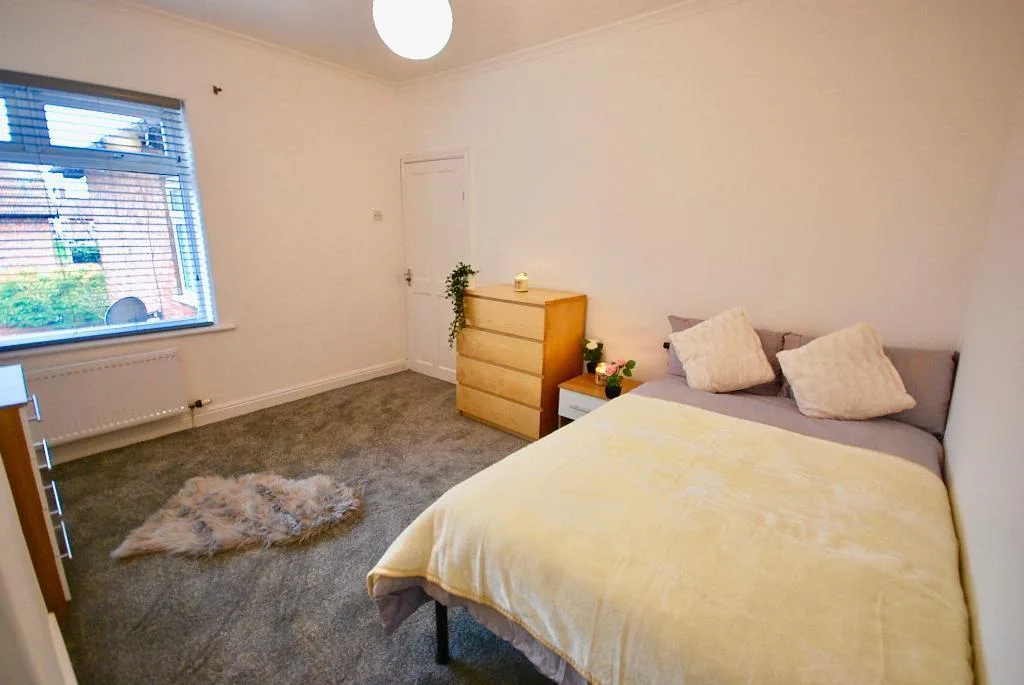 4 bedroom terraced house for rent