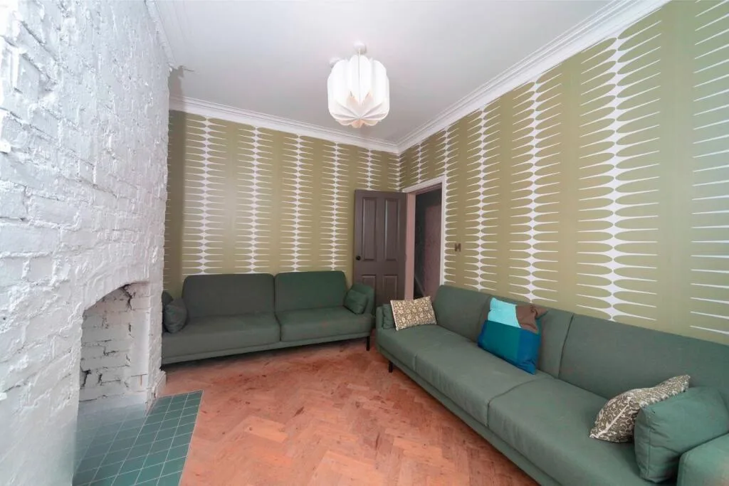6 bedroom terraced house for rent