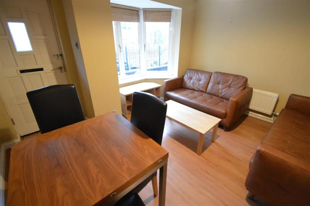 4 bedroom house for rent