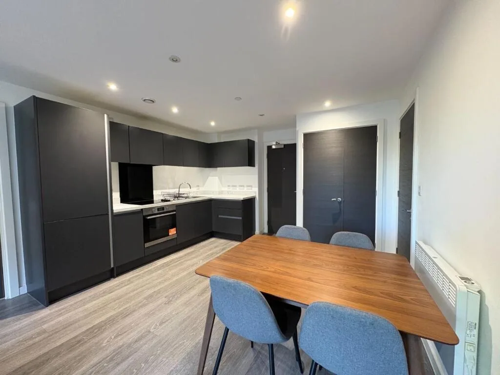 2 bedroom flat for rent