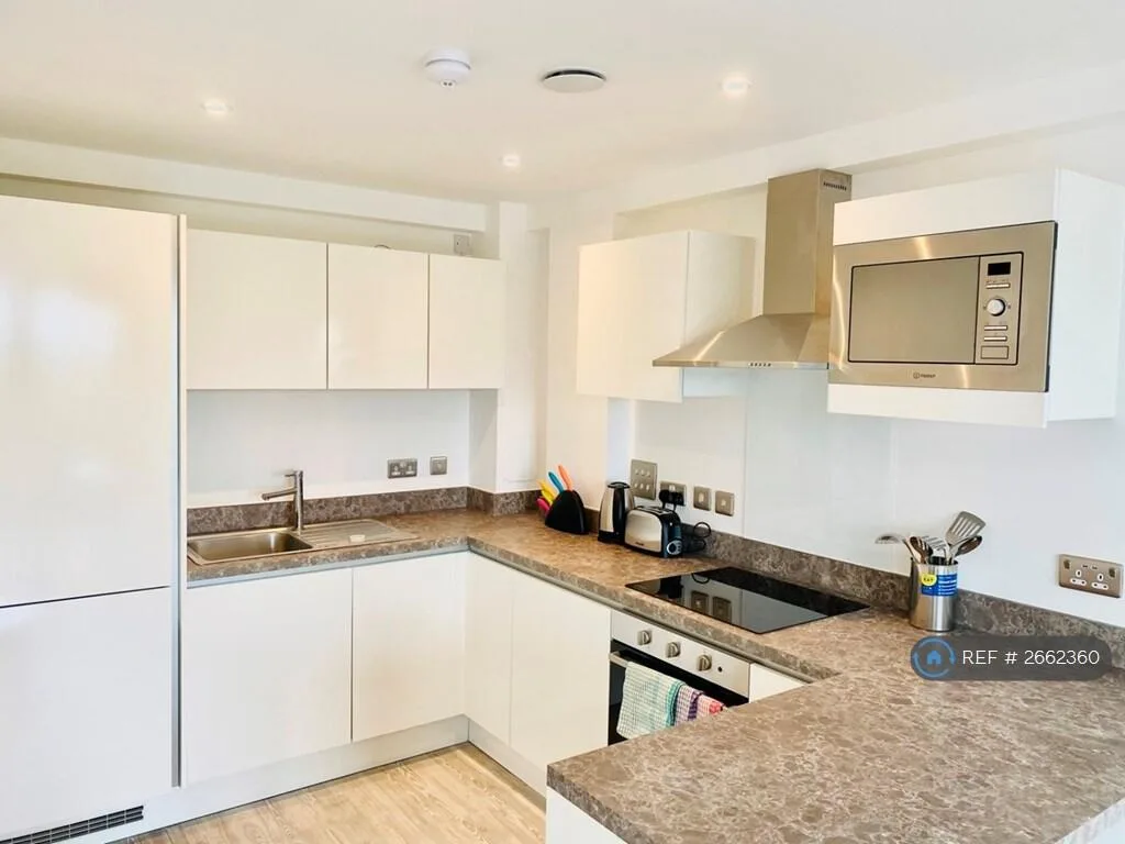 2 bedroom flat for rent