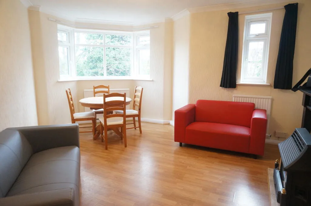 3 bedroom apartment for rent