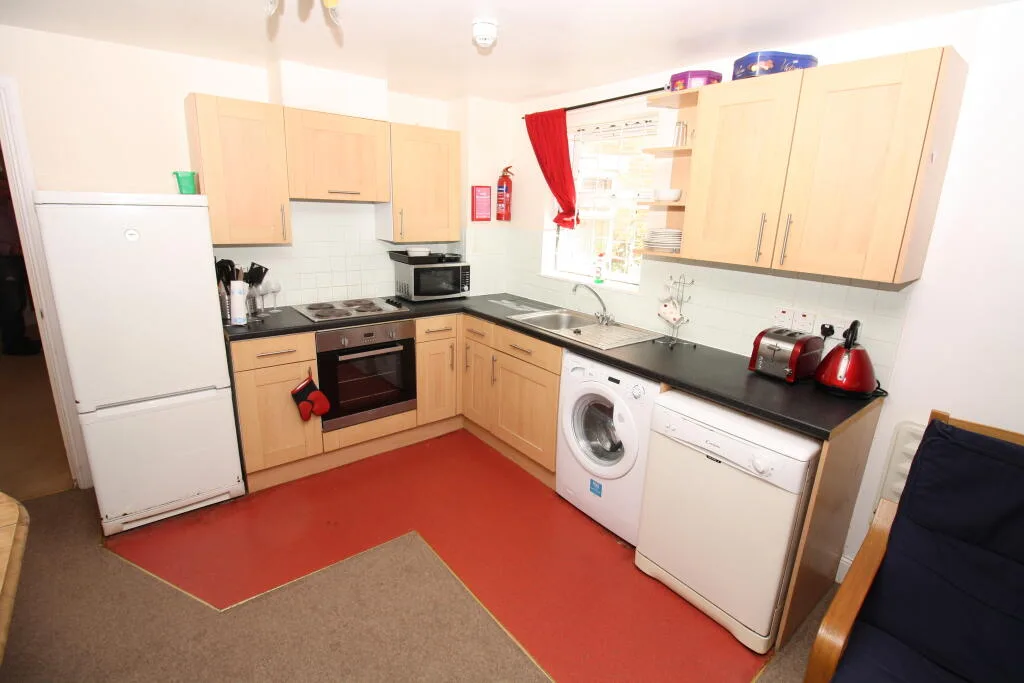 4 bedroom apartment for rent