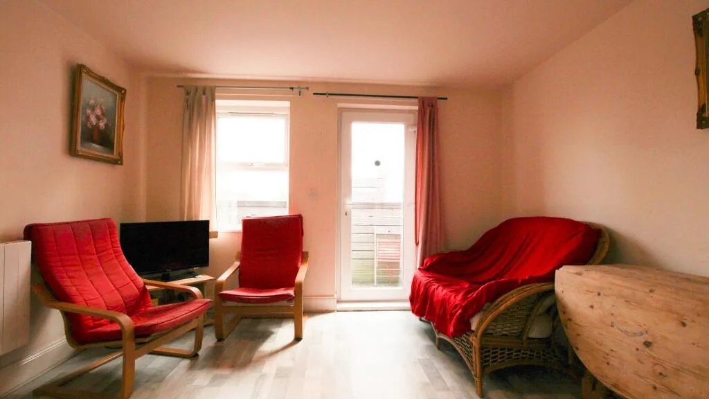 4 bedroom flat for rent
