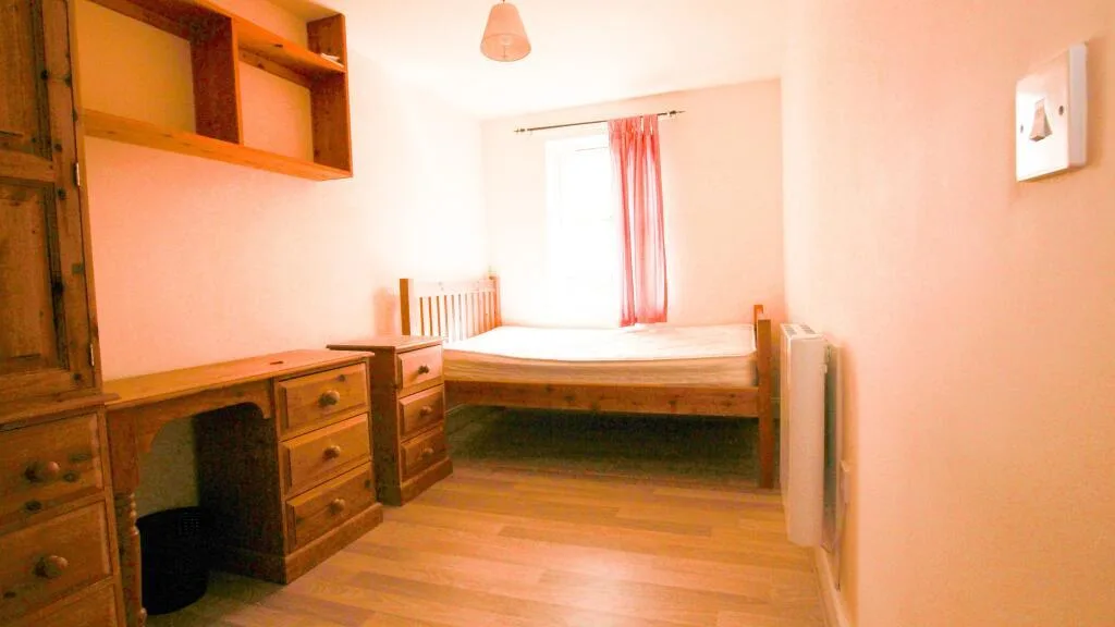 4 bedroom flat for rent