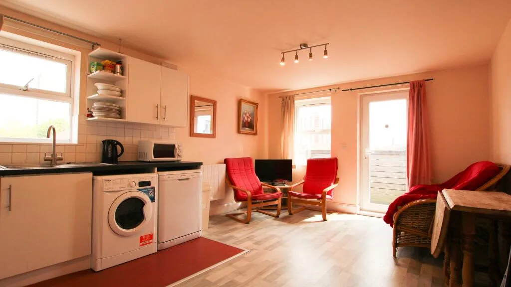 4 bedroom house for rent