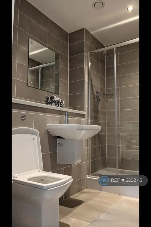 Studio flat for rent