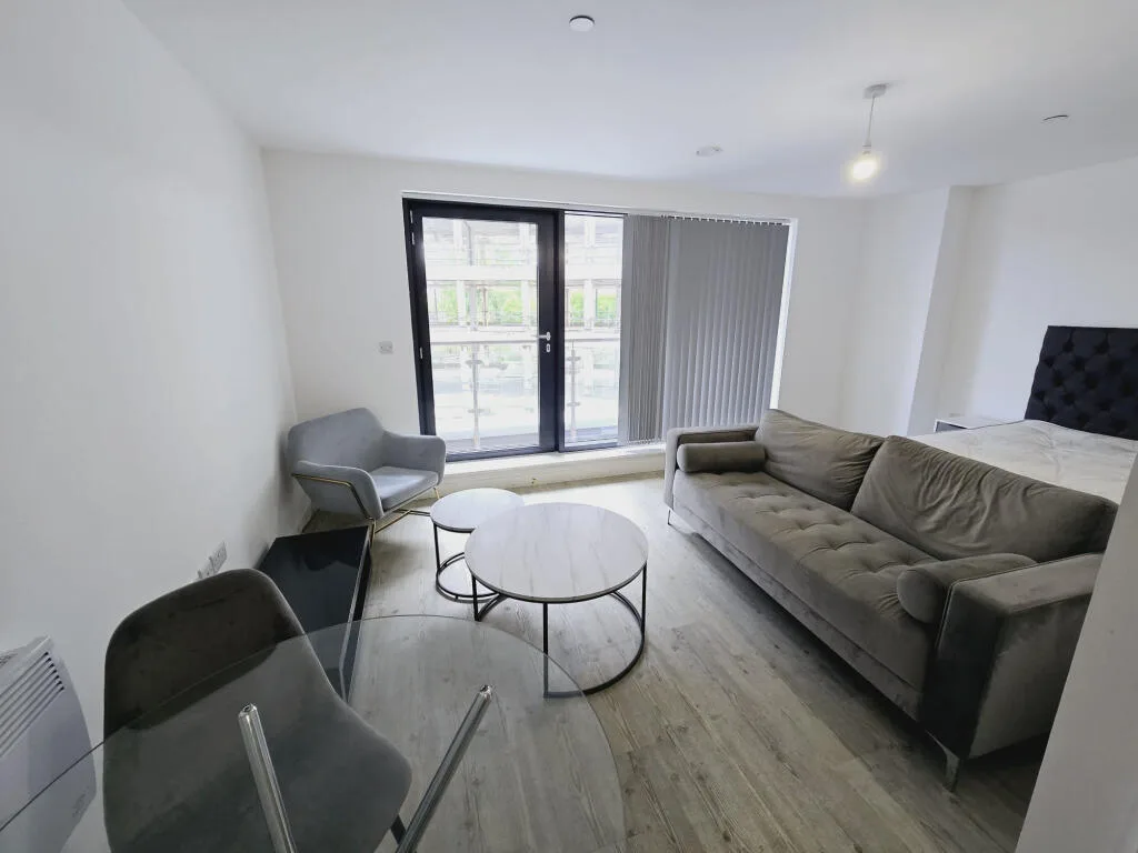 Studio flat for rent