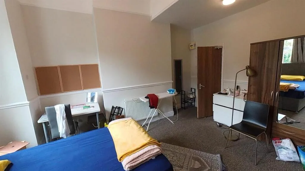 1 bedroom house for rent