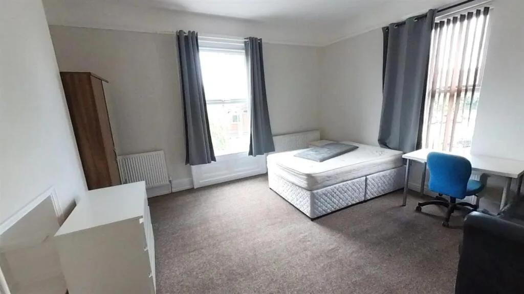 1 bedroom house for rent