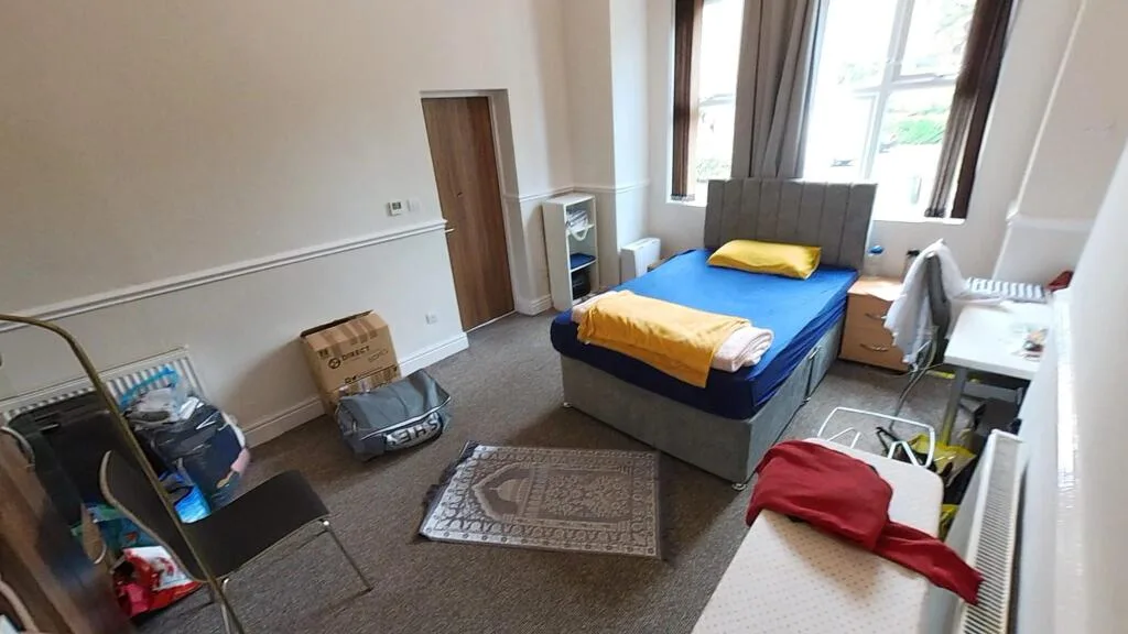 1 bedroom detached house for rent
