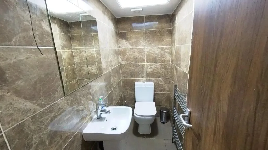 1 bedroom detached house for rent