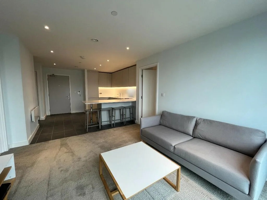 2 bedroom flat for rent