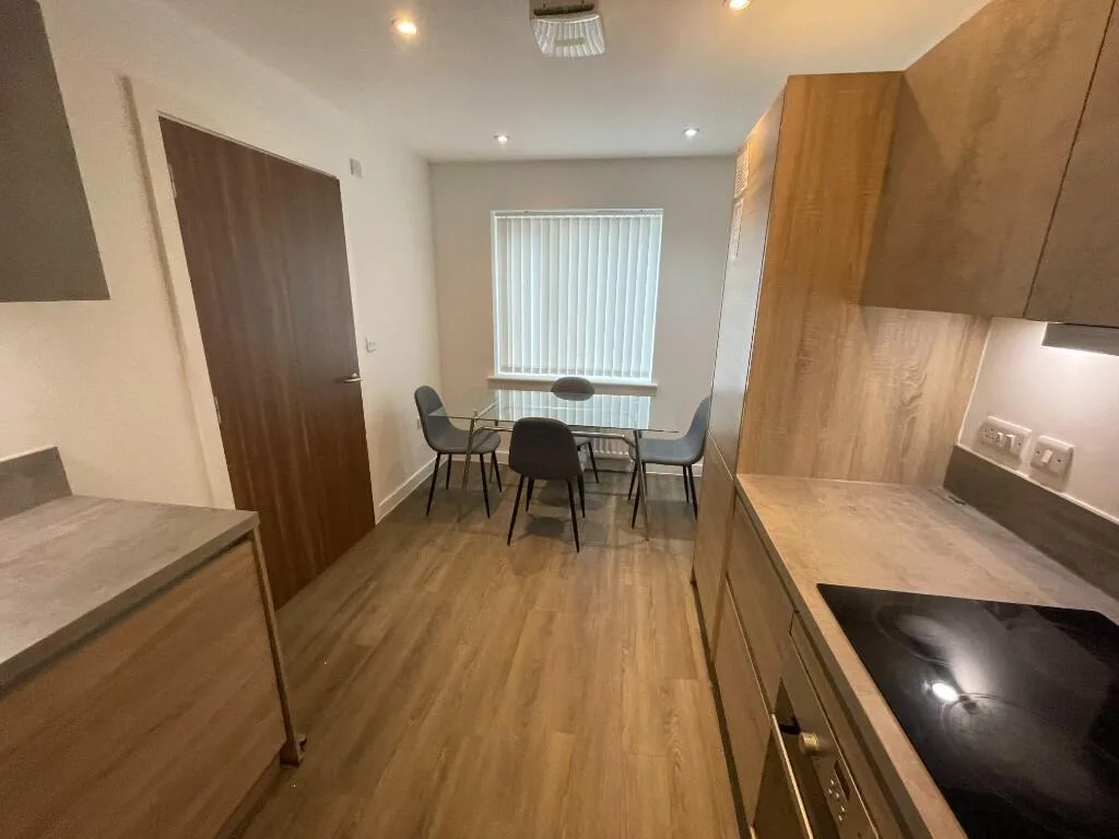 4 bedroom town house for rent