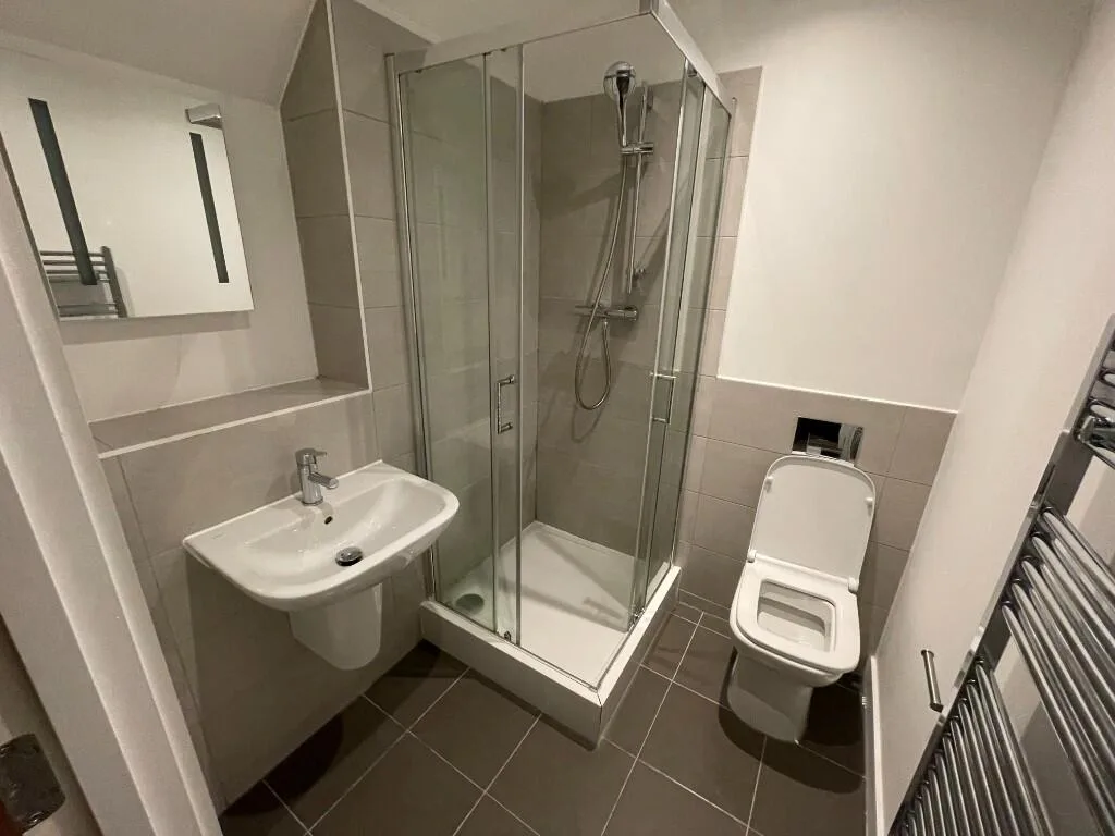 4 bedroom town house for rent
