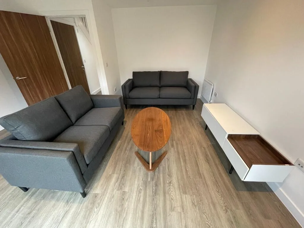 4 bedroom town house for rent