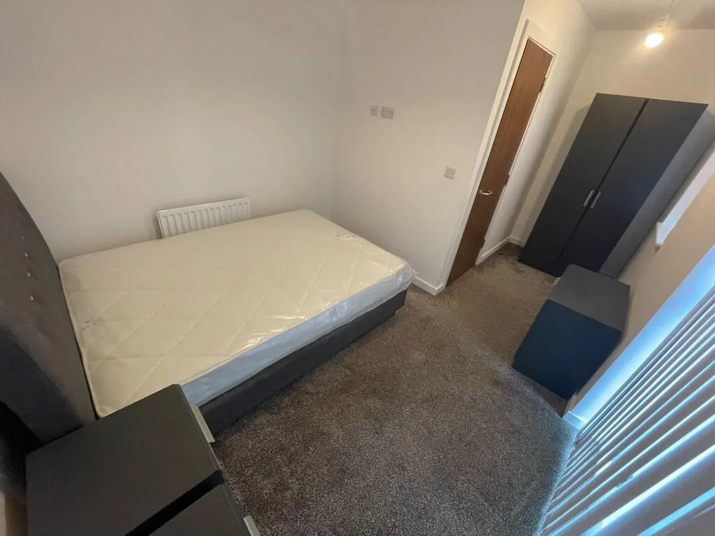 4 bedroom town house for rent