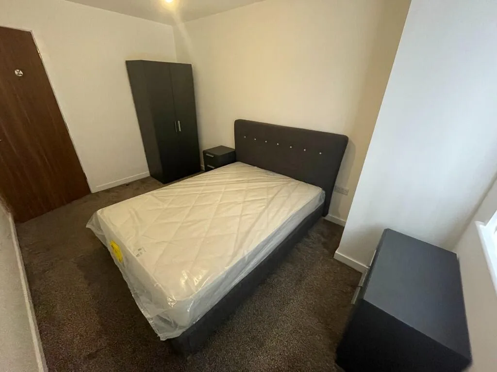 4 bedroom town house for rent