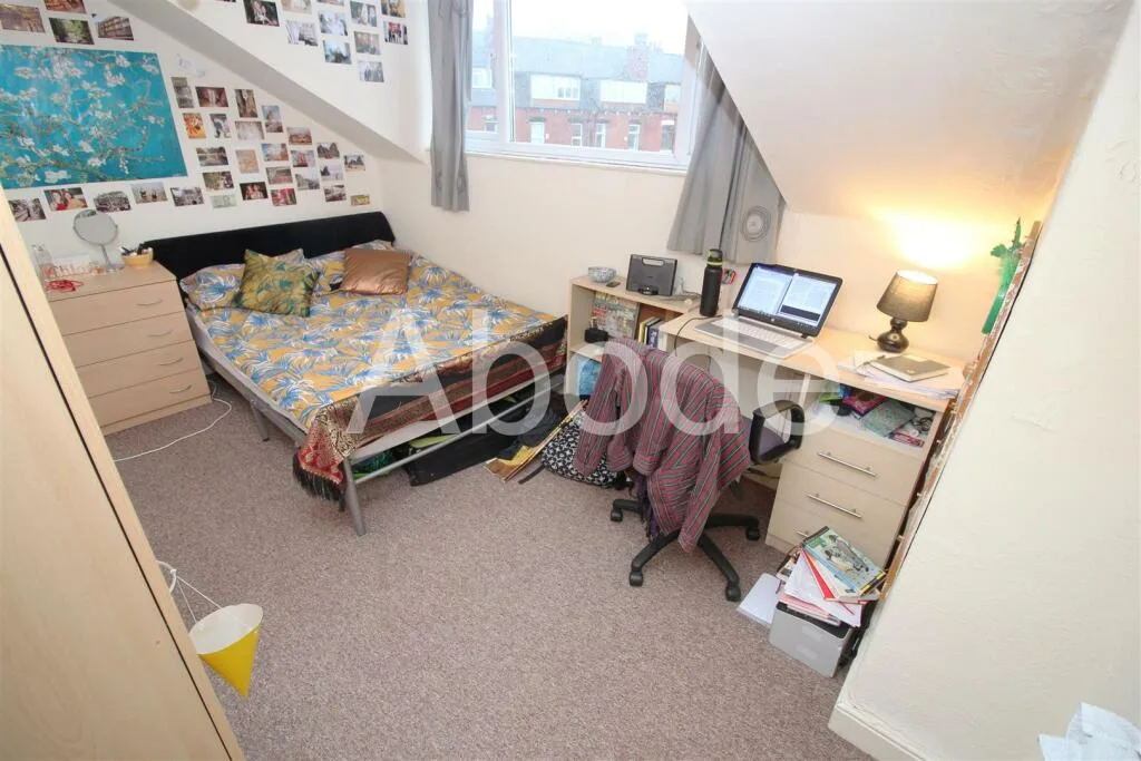 5 bedroom house for rent