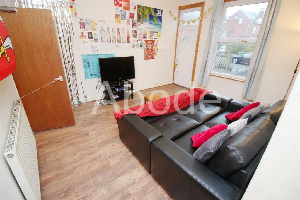 5 bedroom house for rent