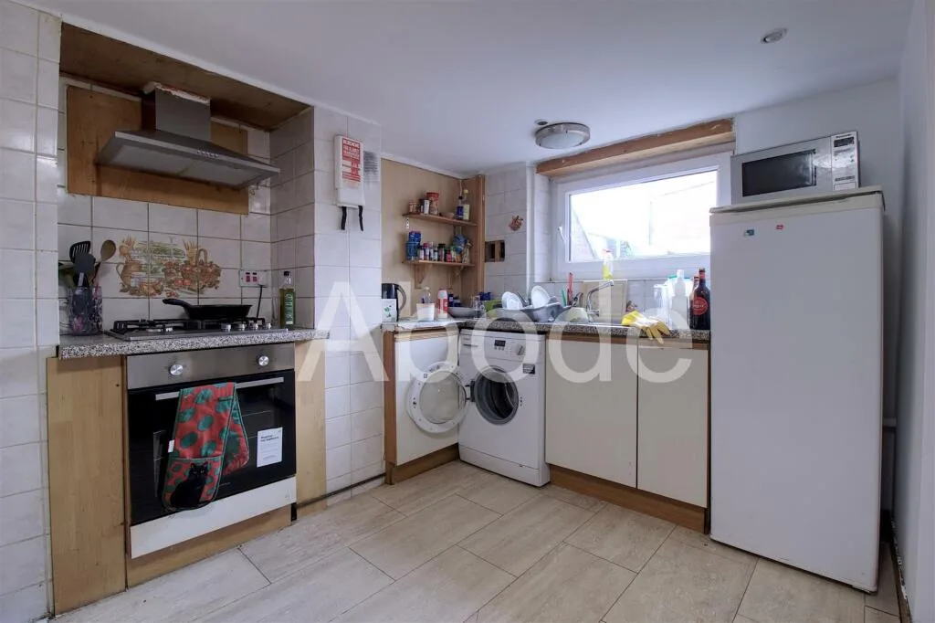 5 bedroom house for rent
