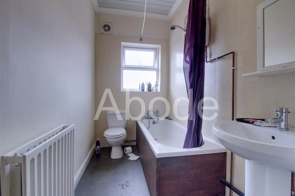 5 bedroom house for rent
