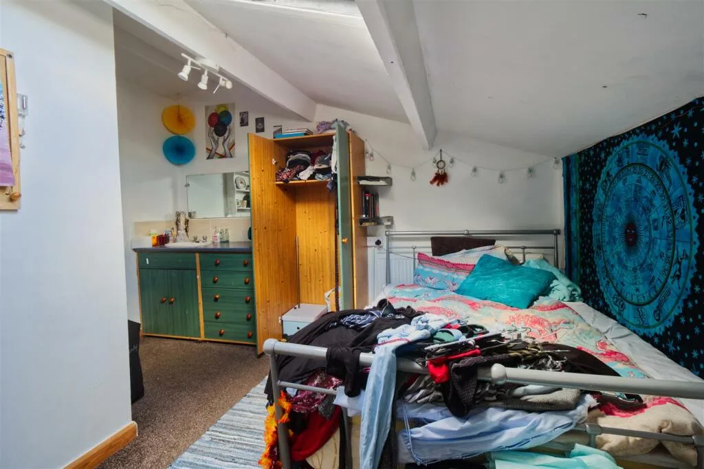 4 bedroom house for rent