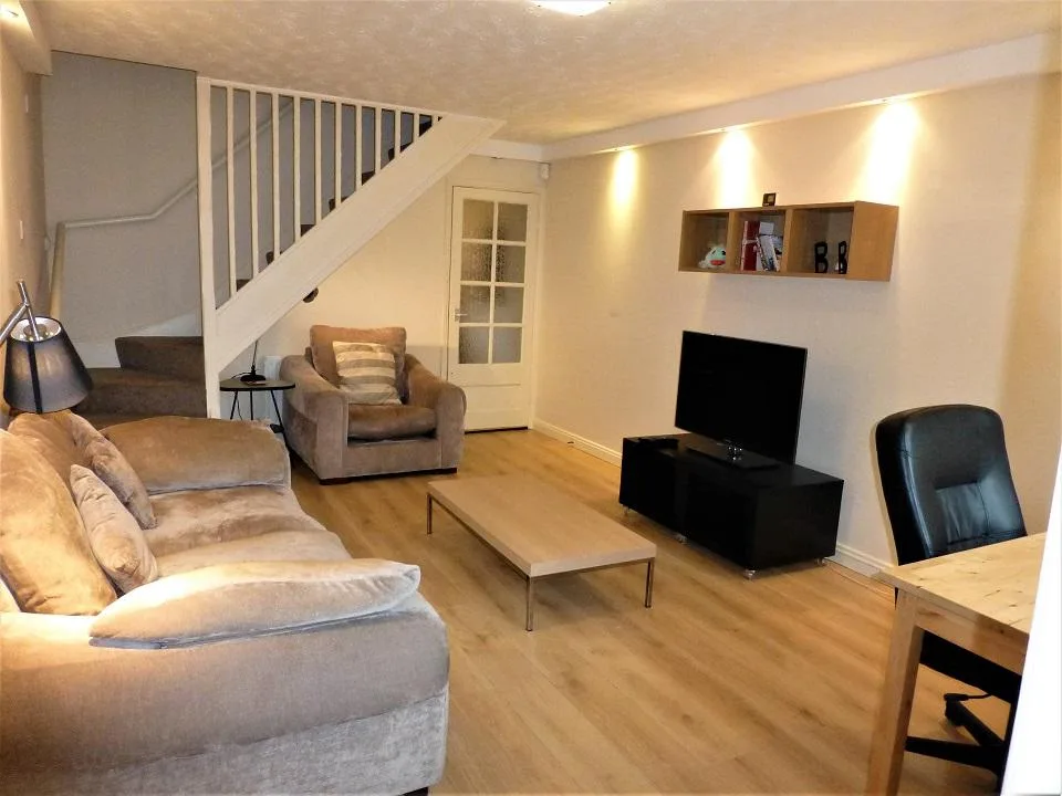 2 bedroom terraced house for rent