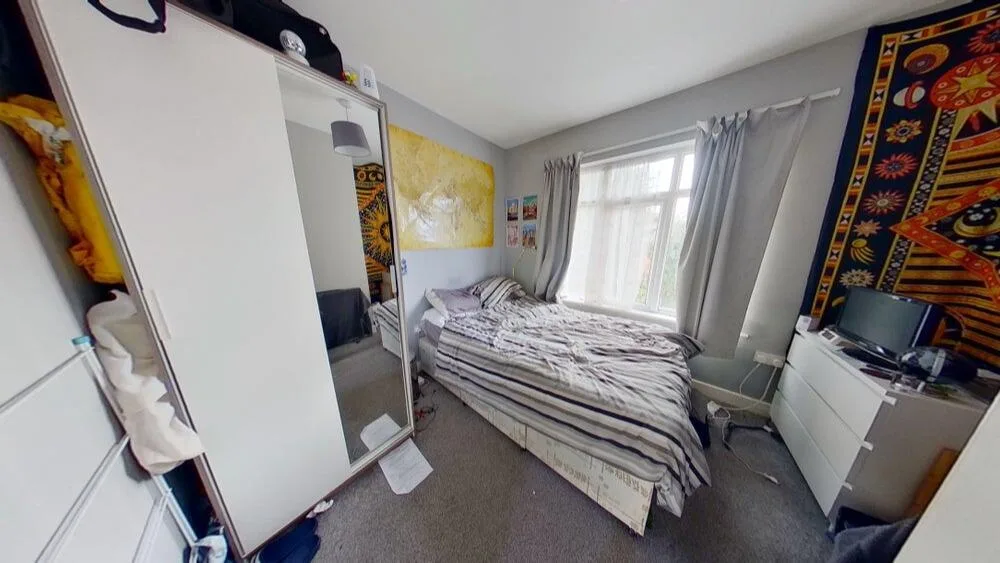 5 bedroom terraced house for rent