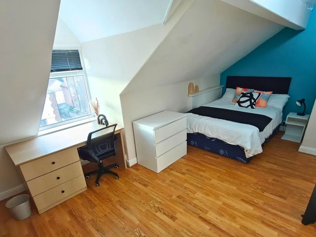 3 bedroom house share for rent