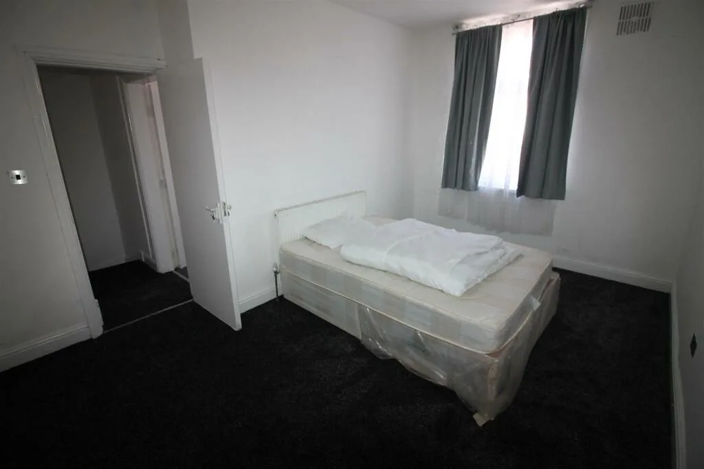 4 bedroom house for rent