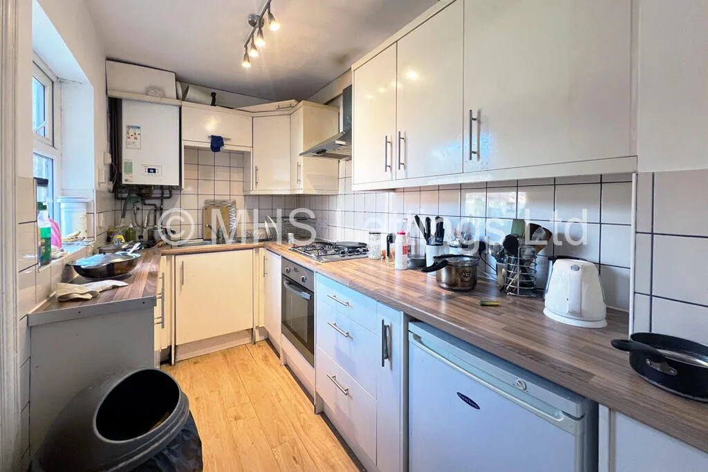 4 bedroom terraced house for rent