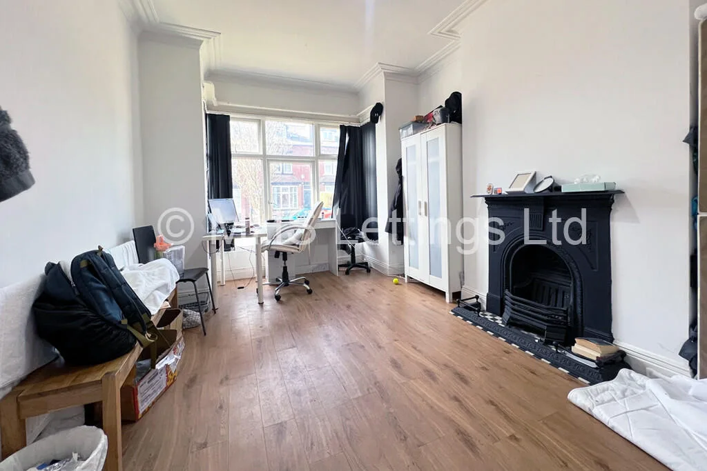 4 bedroom terraced house for rent