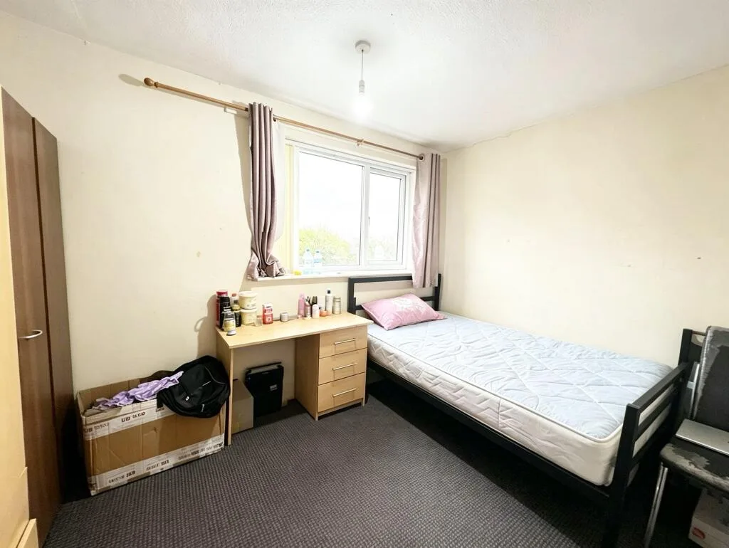 4 bedroom terraced house for rent