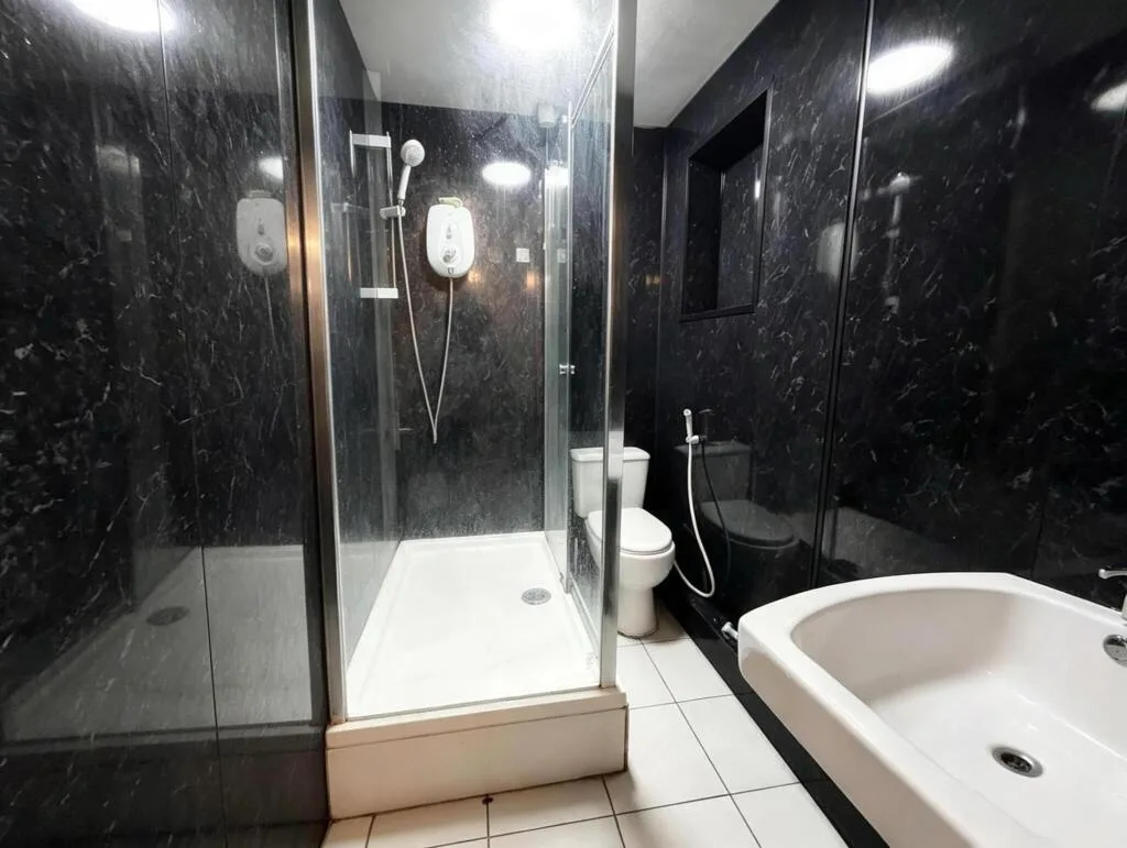 4 bedroom terraced house for rent