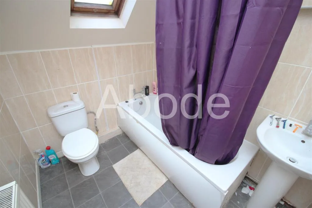 4 bedroom house for rent