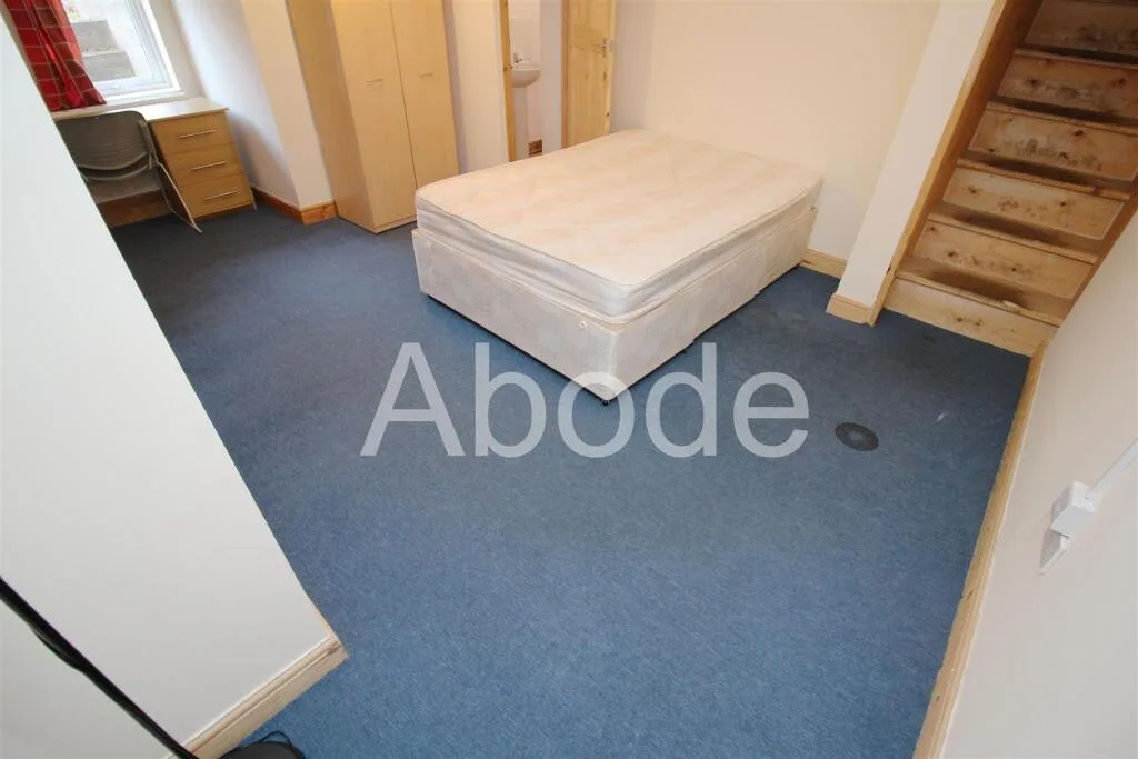 4 bedroom house for rent