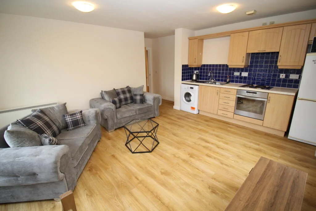2 bedroom flat for rent