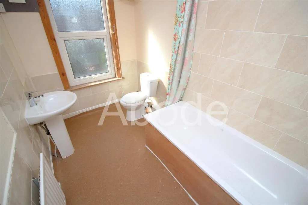 4 bedroom house for rent