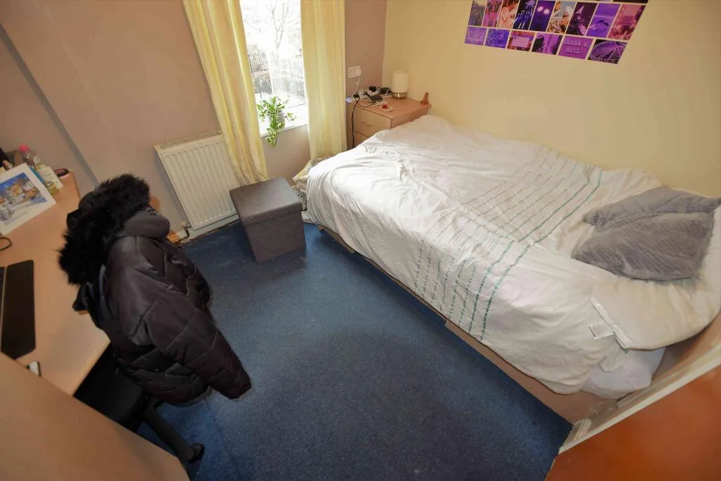 4 bedroom terraced house for rent